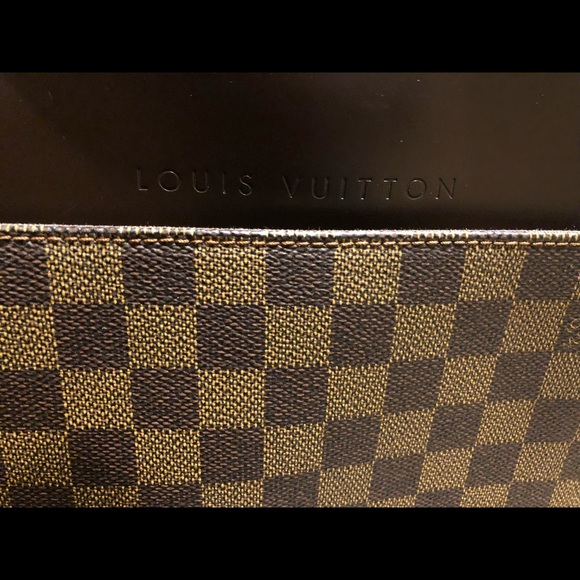 Beautiful Louis Vuitton Briefcase- 100% Authentic - Picture 3 of 7